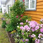 Kvammehuset Pa Gamle Hébergement de vacances Lærdalsøyri