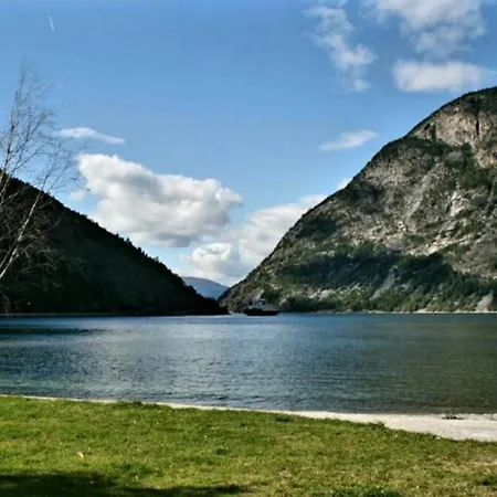 Nyaraló Kvammehuset Pa Gamle *