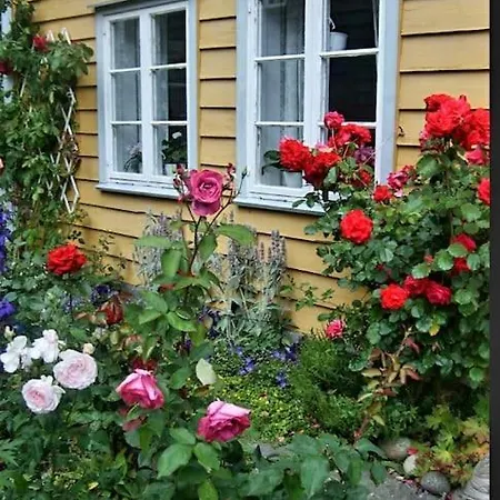 Kvammehuset Pa Gamle Ferienhaus