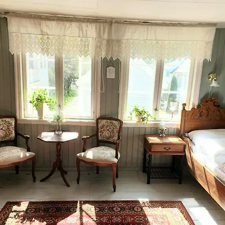 Ferienhaus Kvammehuset Pa Gamle *