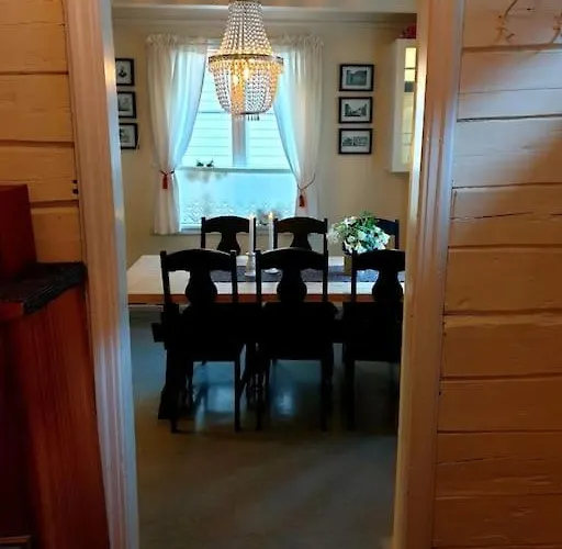 Kvammehuset Pa Gamle * Lærdalsøyri