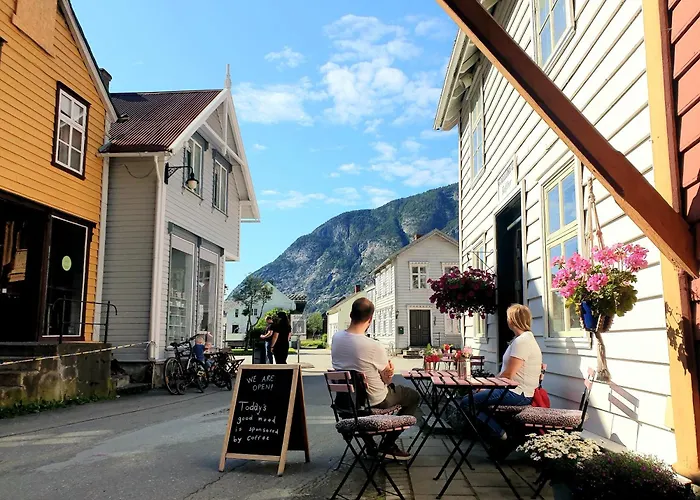 Kvammehuset Pa Gamle Tatil Evi Lærdalsøyri