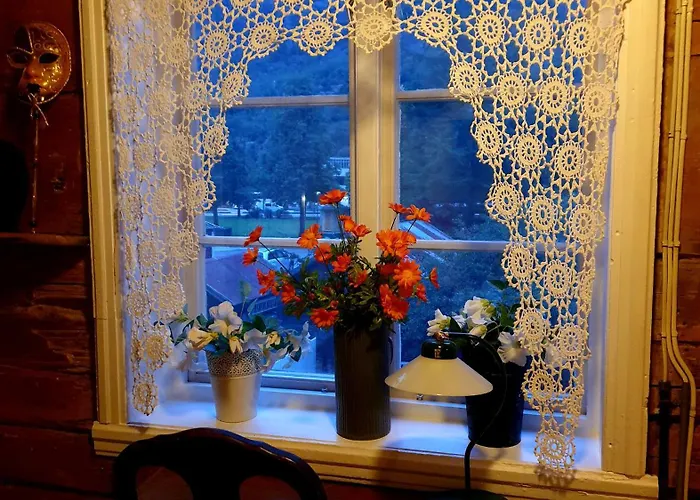 Tatil Evi Kvammehuset Pa Gamle Lærdalsøyri